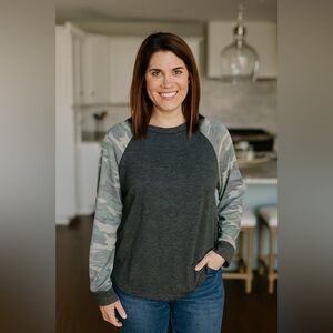 Dark Gray Camo Raglan Long Sleeves Baseball Jersey Tee E Luna EUC 1X #1394